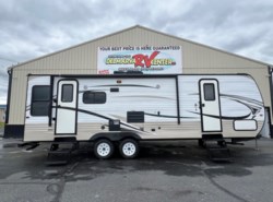 Used 2014 Skyline Layton 272 available in Milford, Delaware