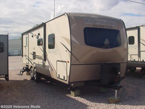 2018 Forest River Rockwood Ultra Lite 2606WS Front Bedroom