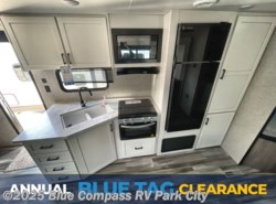 New 2025 Jayco Jay Flight SLX 261BHSW available in Park City, Kansas
