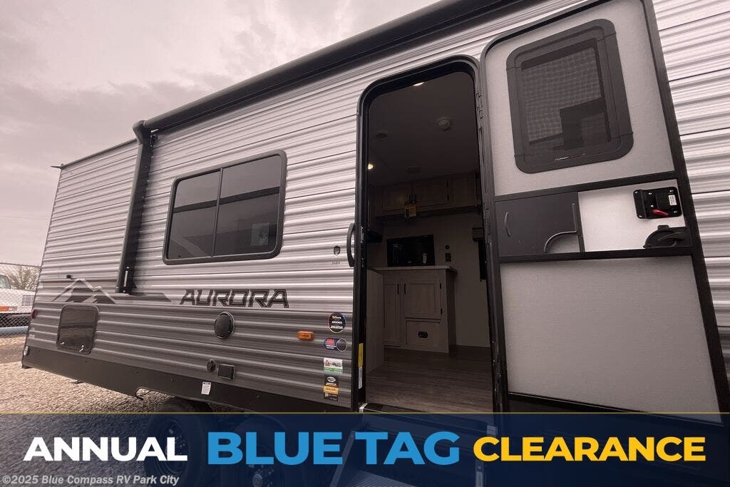 New 2025 Forest River Aurora Light 26BH available in Park City, Kansas