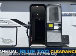 New 2026 Jayco Jay Feather 25RB available in Park City, Kansas
