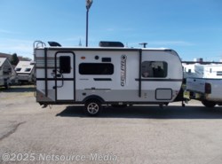 New 2019 Forest River Rockwood Geo Pro 19FBS available in Bridgeview, Illinois