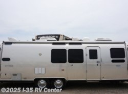 Used 2014 Airstream Flying Cloud 30FB available in Denton, Texas