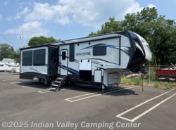 Used 2019 Keystone Avalanche 320RS available in Souderton, Pennsylvania