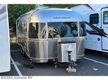 Used 2019 Airstream Flying Cloud 25RB available in Sandy, Oregon