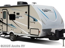 New 2018 Coachmen Freedom Express Pilot 19RKS available in Boerne, Texas