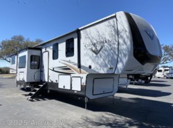 New 2021 Forest River Cedar Creek Champagne Edition 38ERD available in Boerne, Texas