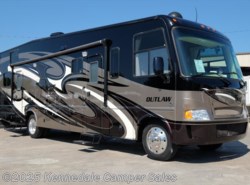 Used 2013 Thor Motor Coach Outlaw 3611 38' **TOYBOX** available in Kennedale, Texas