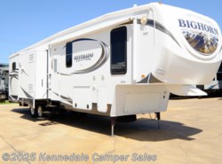 Used 2014 Heartland Bighorn Silverado SV 36TB BATH & 1/2 BUNKS available in Kennedale, Texas