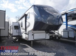 New 2018 Forest River Salem Hemisphere 372RD available in Greencastle, Pennsylvania