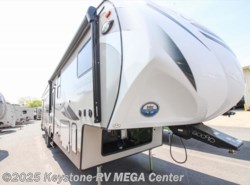 New 2019 Coachmen Chaparral 373MBRB available in Greencastle, Pennsylvania