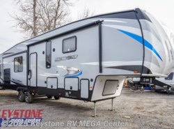 New 2020 Forest River Arctic Wolf 3550 SUITE available in Greencastle, Pennsylvania