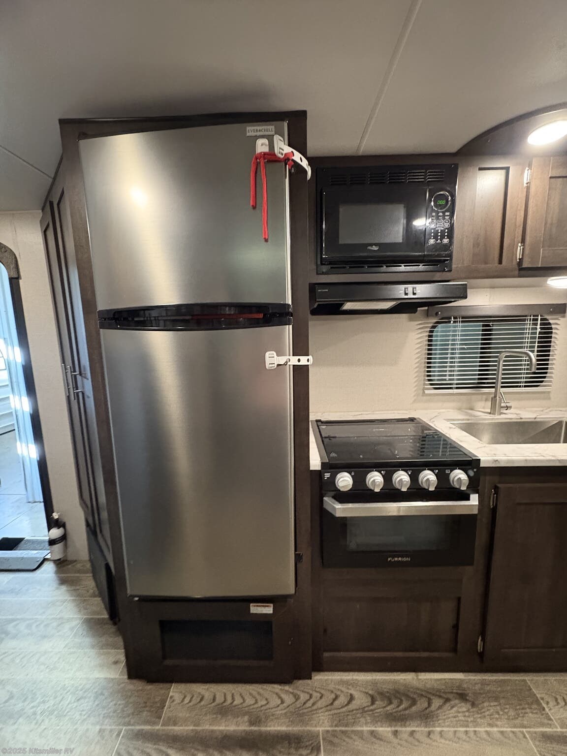 Used 2019 K-Z Sportsmen available in Mason, Michigan