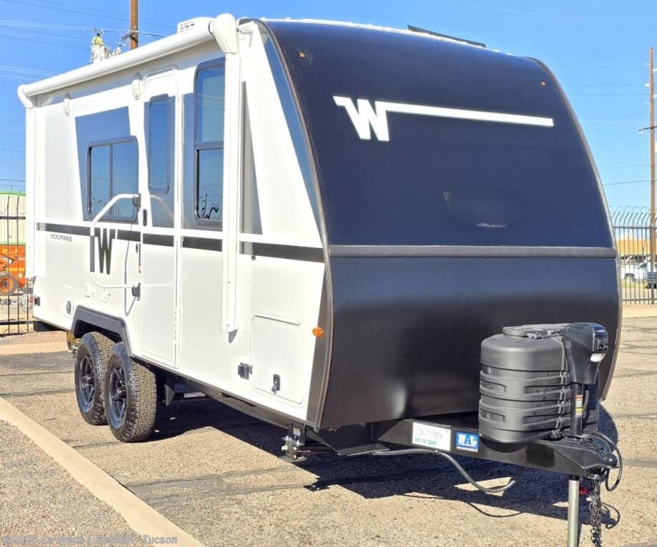 New 2026 Winnebago MICRO MINNIE-TT 2108DS available in Tucson, Arizona