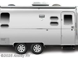 New 2018 Airstream Flying Cloud 30 available in Duncansville, Pennsylvania