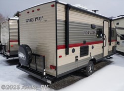 New 2018 Forest River Cherokee Wolf Pup 16BHS available in Duncansville, Pennsylvania