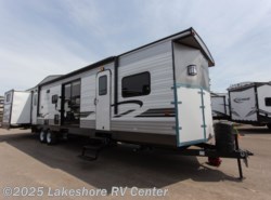 New 2019 Forest River Wildwood DLX 42QBQ available in Muskegon, Michigan