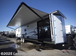 New 2018 Forest River Wildwood DLX 353FLFB available in Muskegon, Michigan