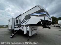 New 2022 Keystone Fuzion 428 available in Muskegon, Michigan