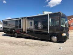 Used 2006 Gulf Stream Sun Voyager M-8389-MXG available in Louisville, Kentucky