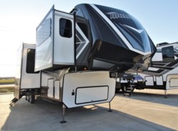 New 2021 Grand Design Momentum 376THS-R available in Sanger, Texas
