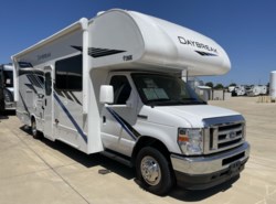 Used 2021 Thor DAYBREAK 27DN available in Sanger, Texas