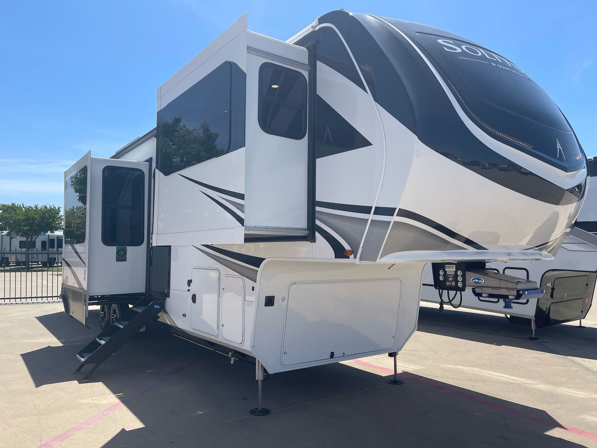 New 2025 Grand Design Solitude 382WB available in Fort Worth, Texas