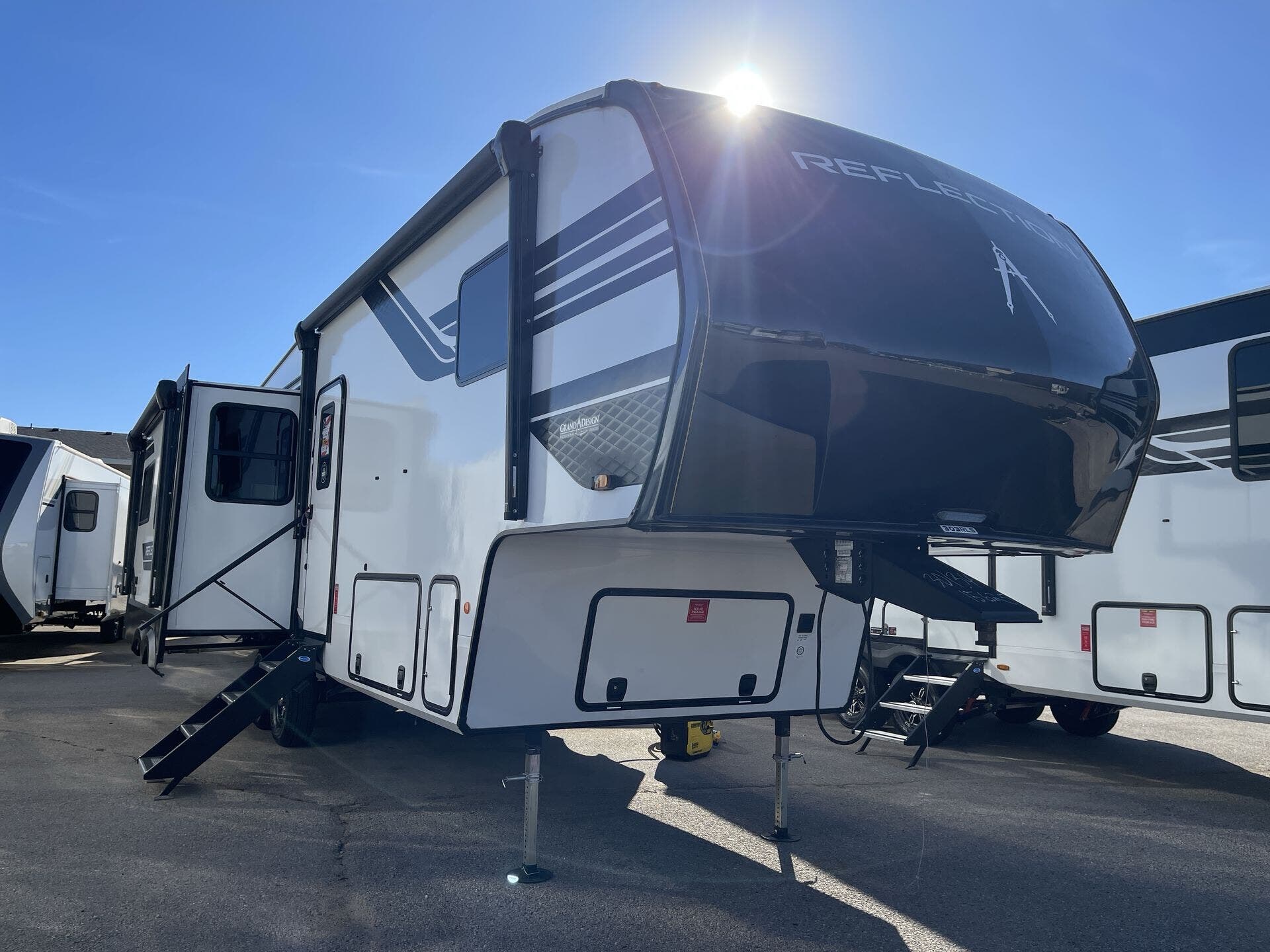 New 2026 Grand Design Reflection 303RLS available in Oklahoma City, Oklahoma