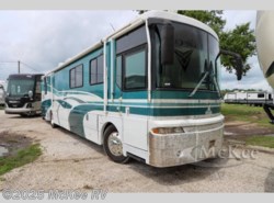 Used 1999 Winnebago Ultimate Freedom 40JD available in Perry, Iowa
