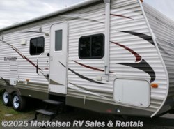 Used 2014 Dutchmen 317QBS available in East Montpelier, Vermont