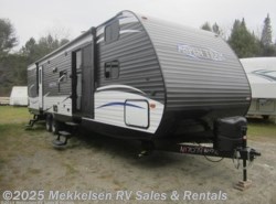 Used 2018 Dutchmen Aspen Trail 3600QBDS available in East Montpelier, Vermont