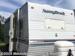 Used 2002 SunnyBrook 2706 available in East Montpelier, Vermont