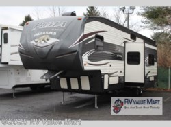 Used 2016 Palomino Puma Unleashed 356-QLB available in Willow Street, Pennsylvania
