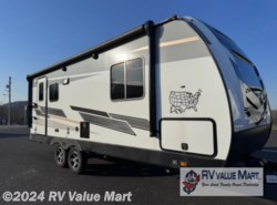 Used 2021 Cruiser RV Radiance Ultra Lite 21RB available in Willow Street, Pennsylvania