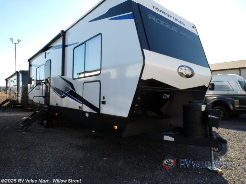 New 2025 Forest River Vengeance Rogue Armored 26L140 available in Willow Street, Pennsylvania