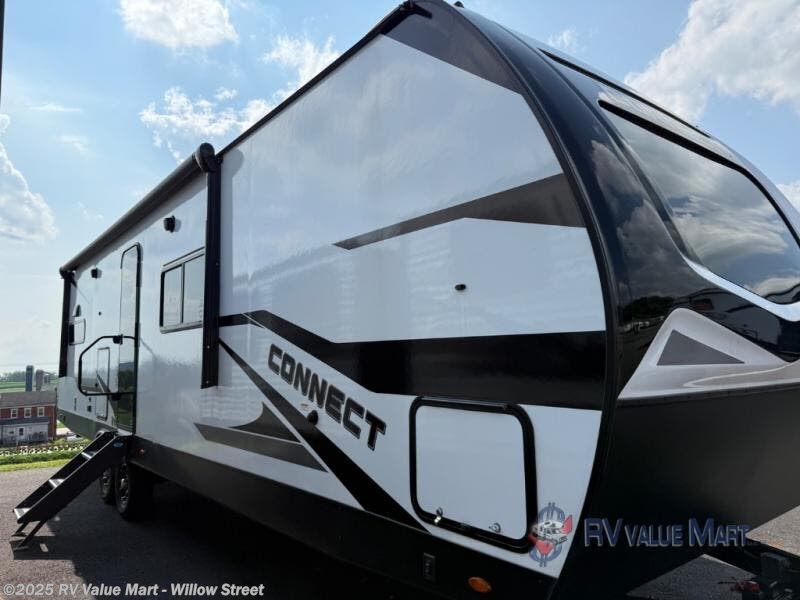 New 2025 K-Z Connect C302FBK available in Willow Street, Pennsylvania