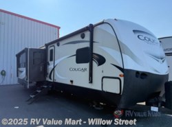 Used 2018 Keystone Cougar Half-Ton Series 32RLI available in Willow Street, Pennsylvania