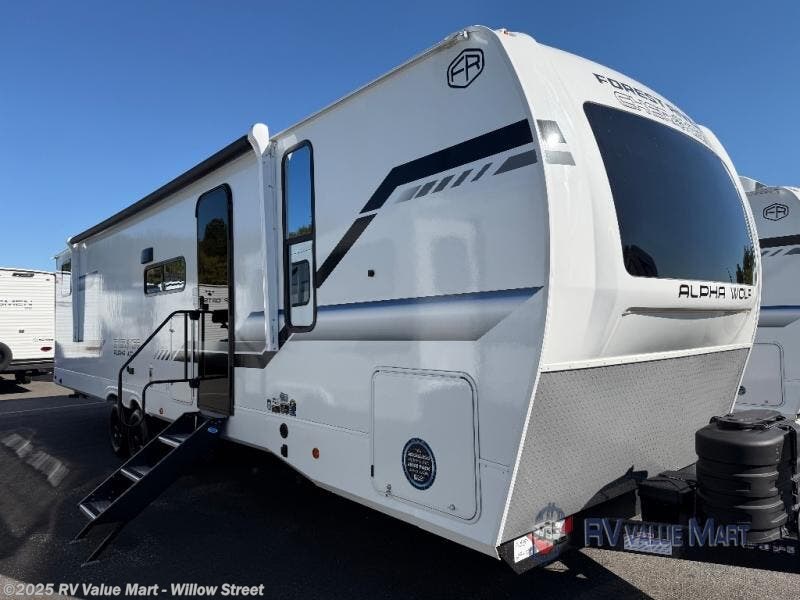 New 2026 Forest River Cherokee Alpha Wolf 29TB available in Willow Street, Pennsylvania