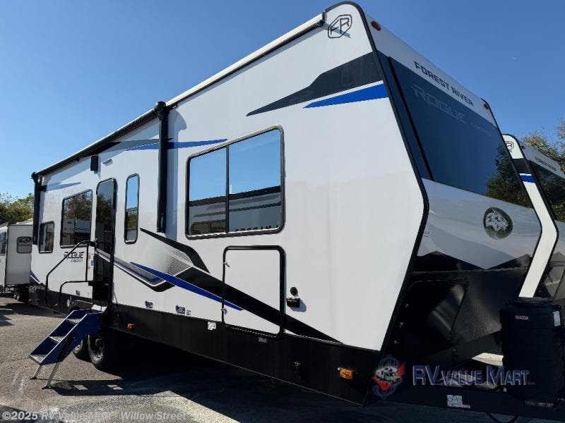 New 2026 Forest River Vengeance Rogue Armored 25L141 available in Willow Street, Pennsylvania