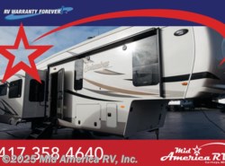 New 2019 Palomino Columbus Compass 329DVC available in Carthage, Missouri