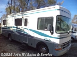 Used 1999 Fleetwood Flair 30H available in Glen Ellyn, Illinois