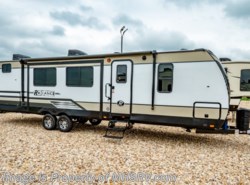 New 2019 Cruiser RV Radiance Ultra-Lite 32BH Bath & 1/2 RV W/Bunks, Pwr Jacks available in Alvarado, Texas