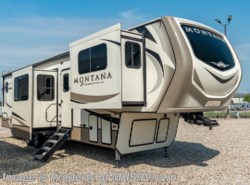 Used 2019 Keystone Montana 3761FL available in Alvarado, Texas