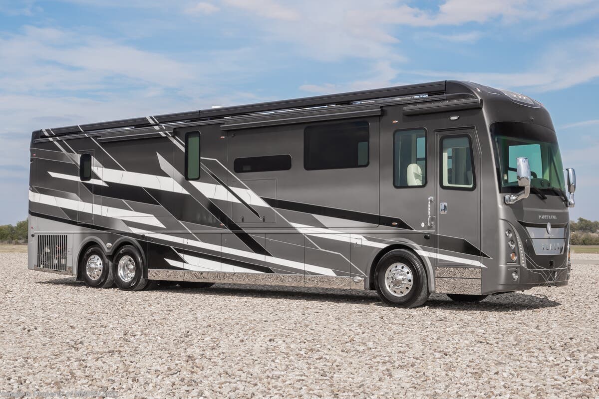 Used 2024 Foretravel Realm Presidential LV2 available in Alvarado, Texas