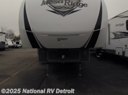 New 2019 Highland Ridge Mesa Ridge Limited MF291RLS available in Belleville, Michigan