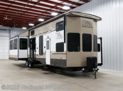 New 2019 Forest River Salem Villa Grand 42DL available in Belleville, Michigan
