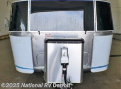 New 2019 Airstream Airstream Flying Cloud 30FB BUNK available in Belleville, Michigan