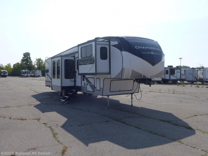 New 2022 Coachmen Chaparral 334FL available in Belleville, Michigan