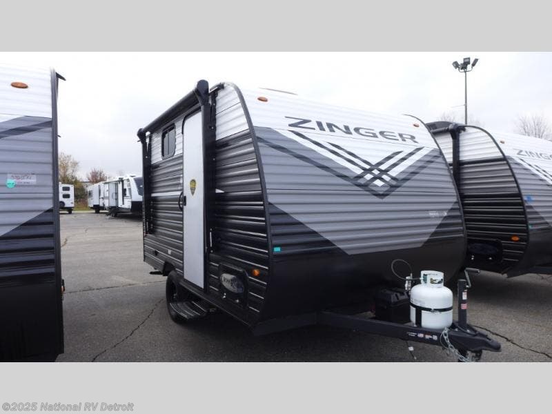 New 2026 CrossRoads Zinger Lite 12BH available in Belleville, Michigan