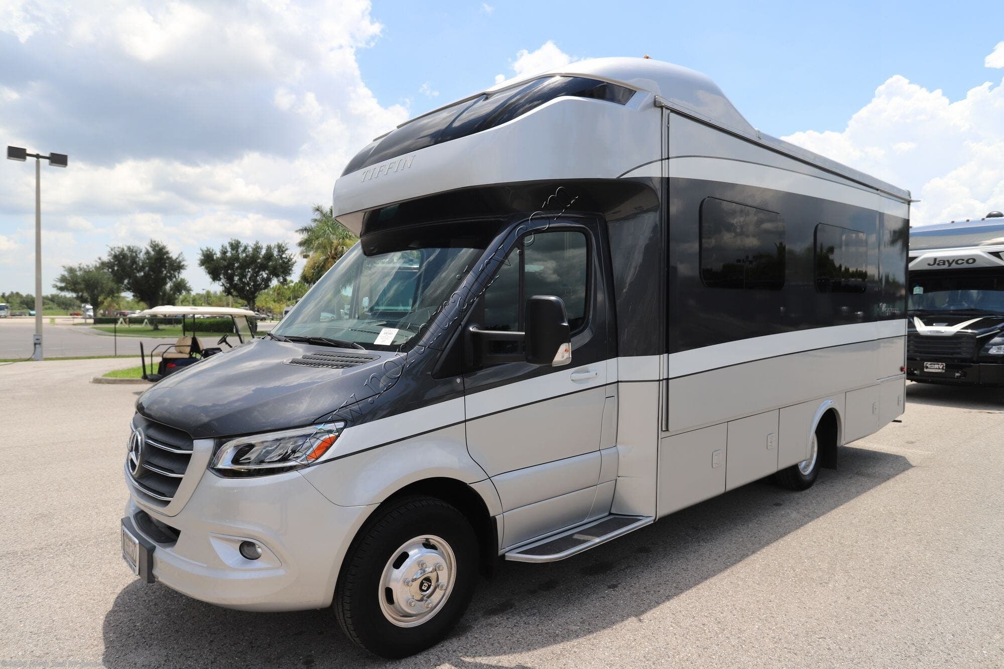 Used 2020 Tiffin Wayfarer 24RW available in Fort Myers, Florida